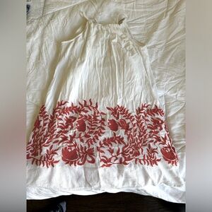 Lucky Brand white linen dress w red floral embroidery